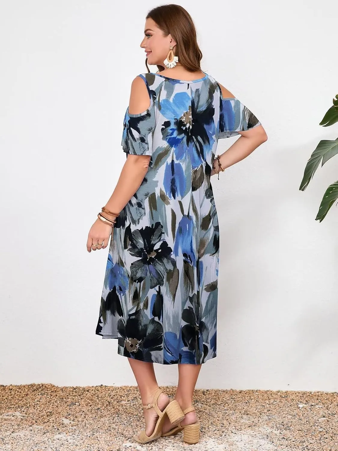 LARACE Plus Size Women Dress for Summer, Midi Women's Sundress, Casual V-Neck Short Sleeve Flowy T-Shirt Dresses with Pockets
